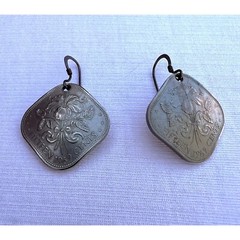Bahamas Coin Earrings HRM Elizabeth 2nd Pierced 1969 Dangle 15 Cents VTG Gift
