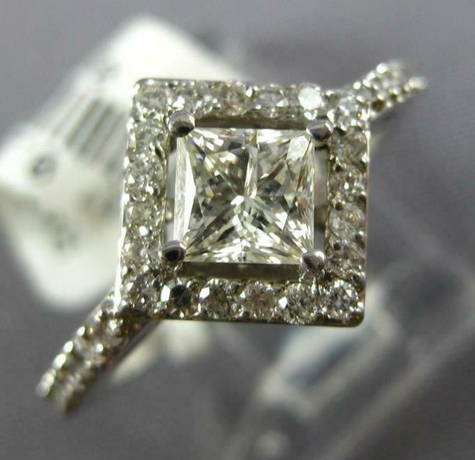ESTATE .99CT DIAMOND 14KT WHITE GOLD 3D ROUND & PRINCESS HALO ENGAGEMENT RING