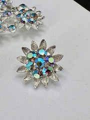 Vintage LISNER AB Blue Rhinestone Flower Pin Brooch / Earrings Set Rhodium Pltd