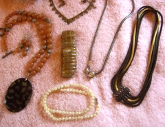 Estate Jewelry Costume Jewelry Necklaces Bracelets Earrings Vintage Style
