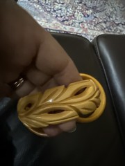 Lot Of 4 Estate Vintage Carved Butterscotch Bakelite Bangle Bracelets
