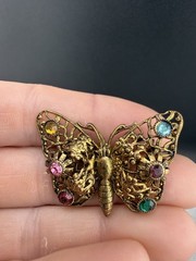 Vintage Brooch Lot Candy Cane Bear Butterfly Fish Bird Basket Christmas Tree