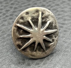 VINTAGE STARBURST STAR MEDALLION Pewter Silver STATEMENT LARGE RING Size 7