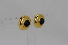 Casual Corner Gold Tone & Black Center Clip-on Earrings, SIgned, 29gr