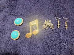 Vintage Costume Jewelry Brooch & Earring Lot 6 Pieces , Estate Find