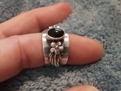 Genuine Vintage Sterling Silver Black Onyx Wide Band Flower Ring Sz 5.5, S West