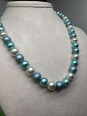 Vintage Blue White Faux Pearl Beaded 18” Necklace 5727