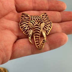 Vintage Animal Brooch Pin Lot Gold Tone Elephant Giraffe Lion Zebra Noahs Ark