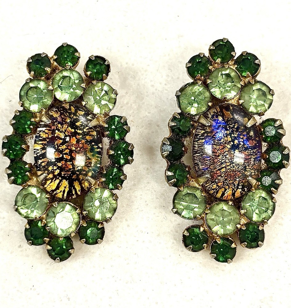 Documented Juliana D&E UV Reactive Art Glass Green Rhinestone Clip Earrings