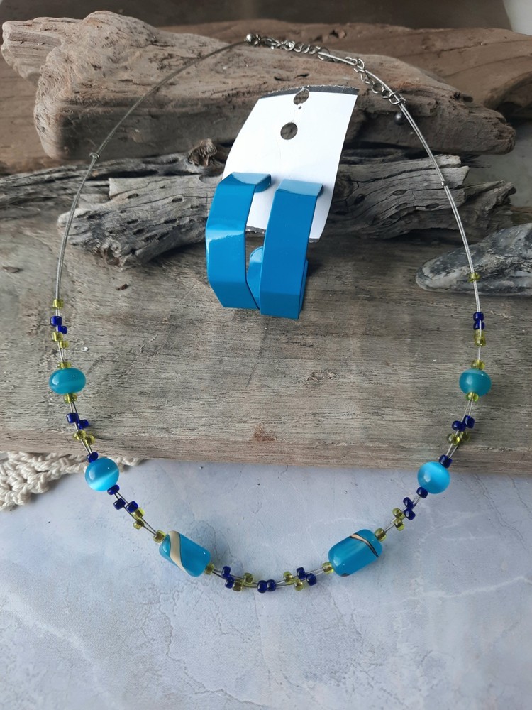 Vintage Blue Glass Bead Cat’s Eye Wire Choker Blue Enamel Hoop Earrings