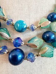 Vtg Hong Kong 3 Strand Beaded Collar Necklace Peacock Blue Turquoise Iridescent