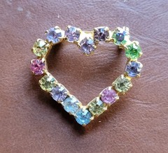 Vintage BSK Brooch Pin Gold Tone Leaf-Signed/heart/purple Tones Stones Brooches
