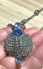 RARE KRAMER OF NY GREEN BLUE STONE NECKLACE 15.5 INCHES LONG
