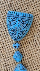 Neiger Brothers deco glass turquoise blue spiderweb flapper necklace with fob
