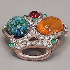 Vintage Rhinestone Crown Brooch Green Confetti Orange Oval Cabochon 37mm