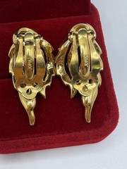 Vintage Rare Signed JOMAZ Gold Plated Diamond Rhinestone Clip Earrings LEAF des
