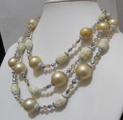 Vtg VENDOME Creamy Beige Sugar Glass Bead Aurora Borealis Crystal 3-Strand Neckl