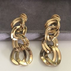 Vintage Monet Clip On Earrings Goldtone Dangle Drap link Costume Jewlery