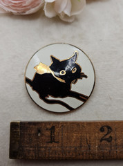 Vintage MMA Metropolitan Museum Of Art Black Enamel Black Cat Round Brooch Pin