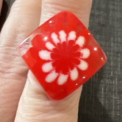 Lucite Plastic Ring Size 8 Red