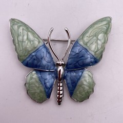 Butterfly Pin Brooch Silver Tone Green & Blue Enamel Jewelry No Brand B9C