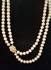 VTG Faux Pearl DoubleStrand Necklace With 18″ Lgth & Ornate Box Clasp 7mm Pearls