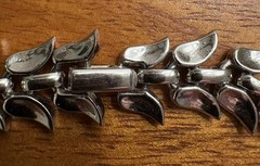 Vintage Trifari Pat Pend Silver Tone Leaf Link Necklace Mid Century Signed