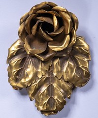 Vintage Brass Rose Flower & Leaves Buckle 2.5″ Floral Gold Tone Dress Clip