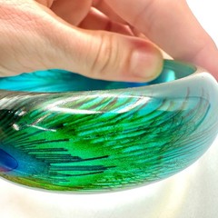 VTG Blue & Green Lucite Wide Bangle Bracelet Encased Peacock Feather Chunky Boho