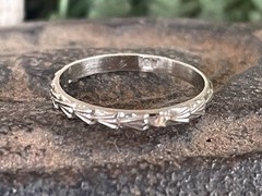 Vintage Art Deco Children’s 10K W Gold Ring Sz 0.5 Eternity Etched