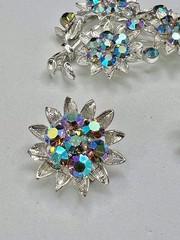 Vintage LISNER AB Blue Rhinestone Flower Pin Brooch / Earrings Set Rhodium Pltd