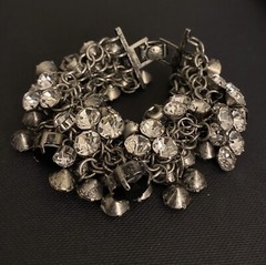 STUNNING J CREW CHUNKY RHINESTONE BRACELET STATEMENT PIECE i