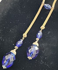 Victorian Vintage Gold Tone Mesh Chain Blue Glass Bead Slide Lariat Necklace