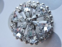 Estate Rhinestone Brooch Prong Set Crystal Clear Stones Tear Drop Beaded Edge
