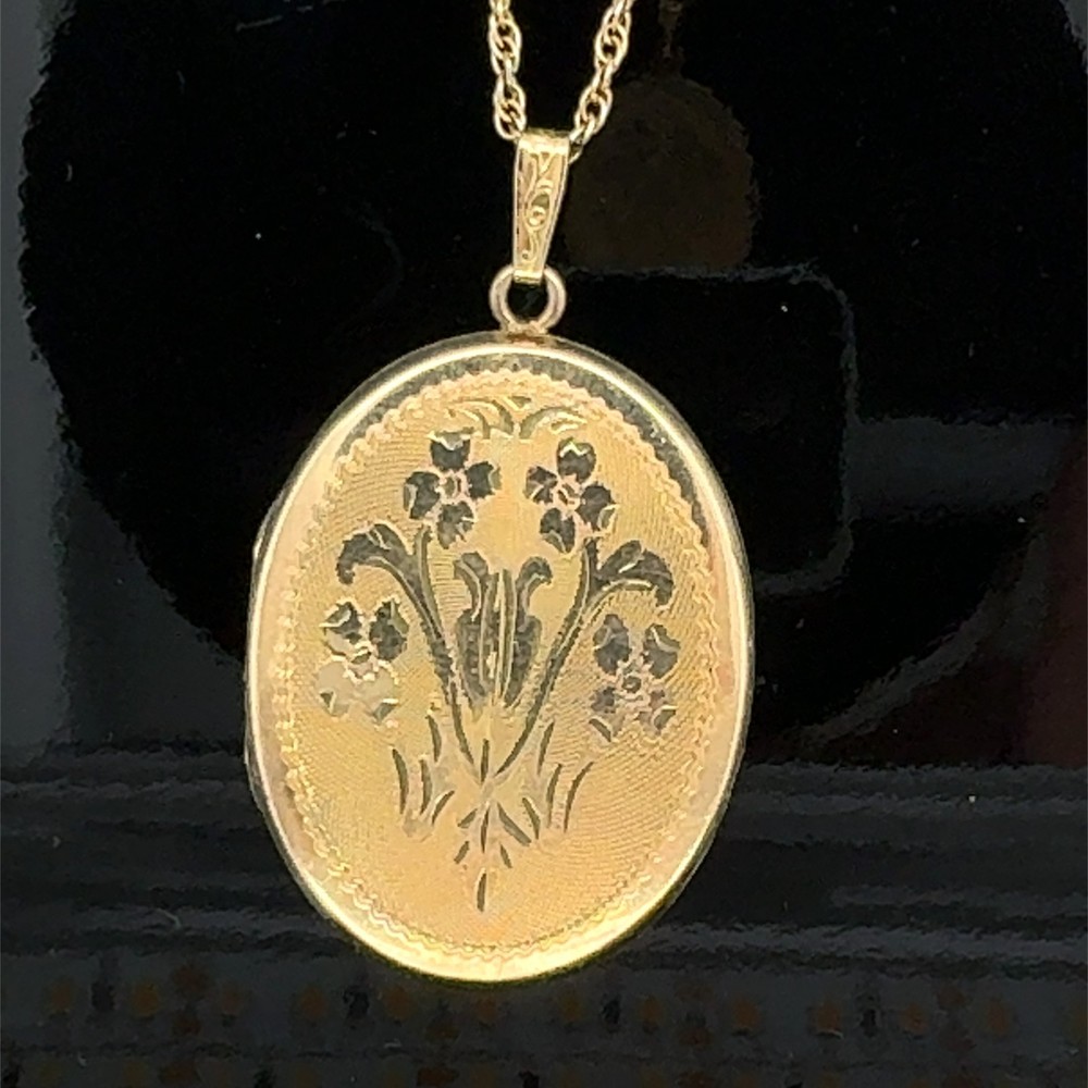 24 Inch 12K Gold Filled Picture Locket Necklace