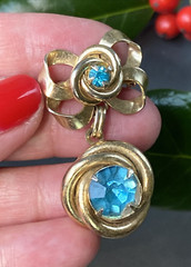 Vintage Retro Paraiba Blue Glass Cut Crystal Love Knot Dangle Pendant Brooch