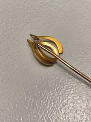 10K – 12K Yellow Gold Double Wishbone Good Luck Antique Stick Pin .72g