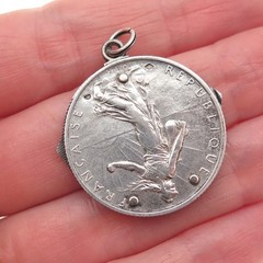 Eloi Pernet 835 Silver Antique 1918 France 2 Francs Coin Pocket Knife Pendant