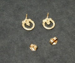 Michael Anthony MA 14K Yellow Gold Petite Irish Claddagh Pierced Earrings 585 KT