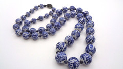 Vintage Chinese Export Hand Knotted Blue & White Graduating Bead Necklace