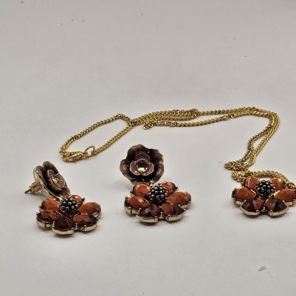 Vintage Napier Flower 18″ Necklace Earring Set Amber Color Signed Pierced Nice