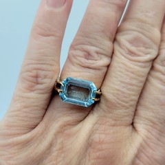 Vtg Sz 6 Ring Lg Aqua Blue Cubic Zirconia 18KGE Gold Electroplated Jewelry StyL2