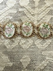 Vintage Lavender Rose Bracelet Yellow Gold Filled 7.25 Inches
