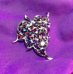 1970s Sarah Coventry Rhinestone Brooch Pendant Purple Green AB Silver Tone P12