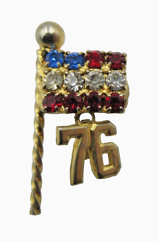 VTG 1970S 1976 US AMERICAN FLAG Brooch Pin gold tone red blue clear RHINESTONE