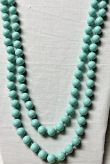 Vintage 2 Tone Pastel Blue Green 90″ Bead Necklace n0110