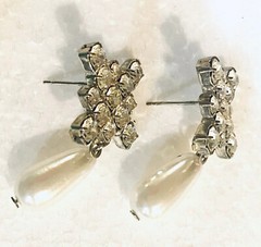 Rhinestone & Faux Pearl Dangle Earrings Classic Design Vintage