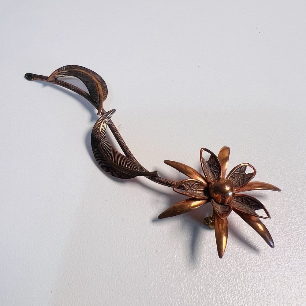 Vintage 1960s 3D Floral Starburst Pin Brooch Handmade