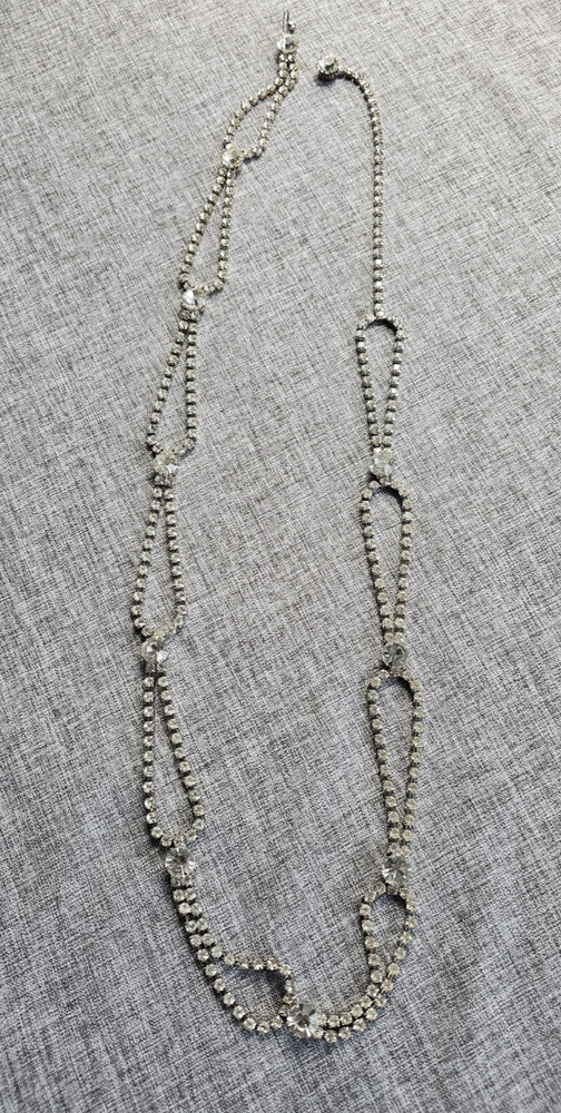 Vintage Silver Tone Faceted Rhinestone Necklace 32in. Fashion