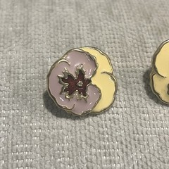 Vintage Gold Tone Lavender and Yellow Enamel Pansy Clip-on Earrings